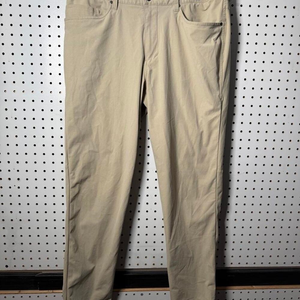 Lululemon ABC Pants Mens 34 Beige Performance Athleisure Chino Casual